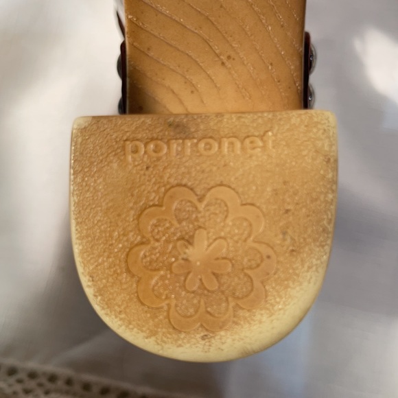 NEW Leather clogs with studs - Picture 11 of 11